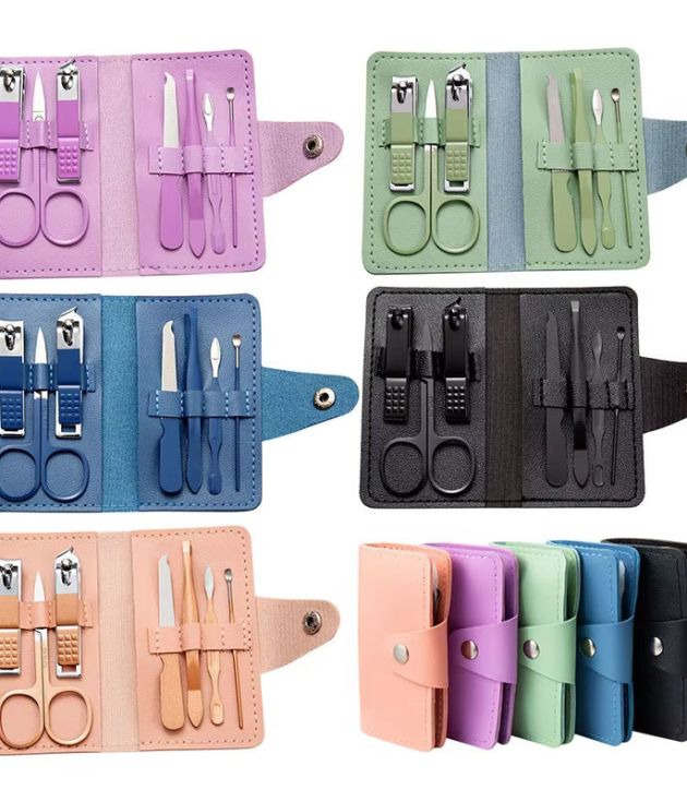 7 in 1 Nail Clipper Kit Nail File Scissors Carbon Steel Manicure Pedicure Care Set With PU Case
